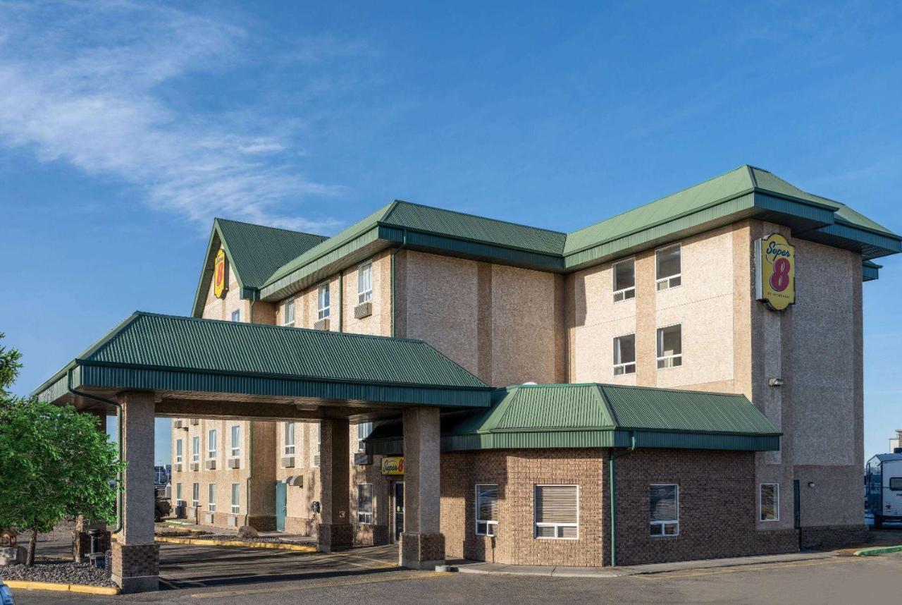 Hotel Super 8 By Wyndham Edmonton International Airport Leduc Exterior foto