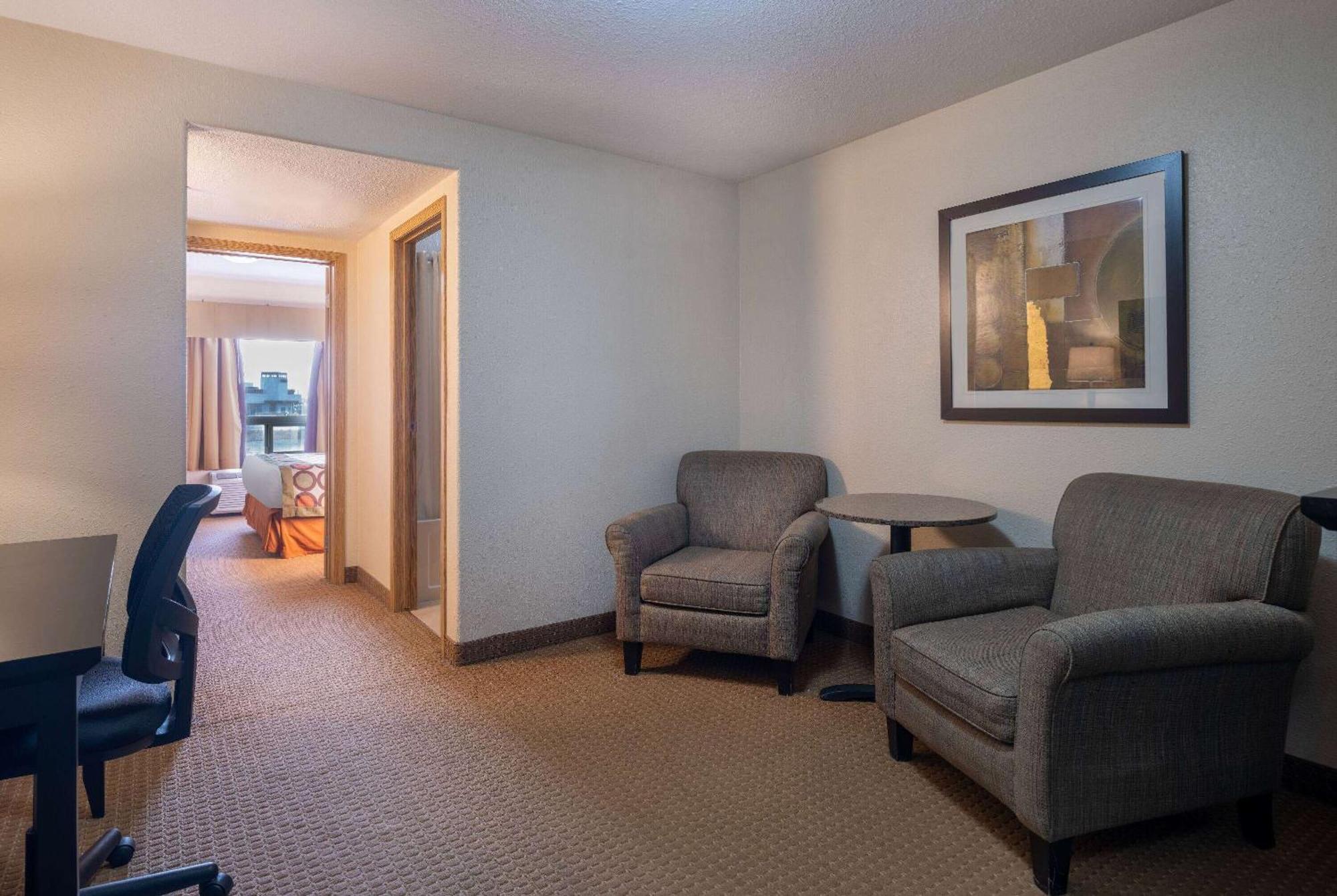 Hotel Super 8 By Wyndham Edmonton International Airport Leduc Exterior foto