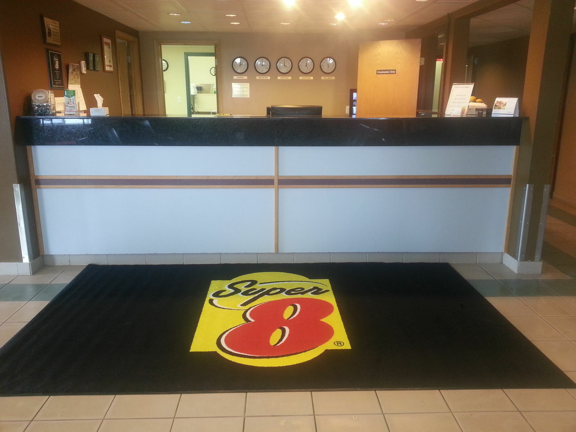 Hotel Super 8 By Wyndham Edmonton International Airport Leduc Exterior foto
